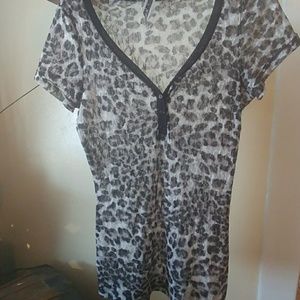 BKE Tops - BKE Black Cheetah Print Top BKE Tops - BKE Black Cheetah Print Top
